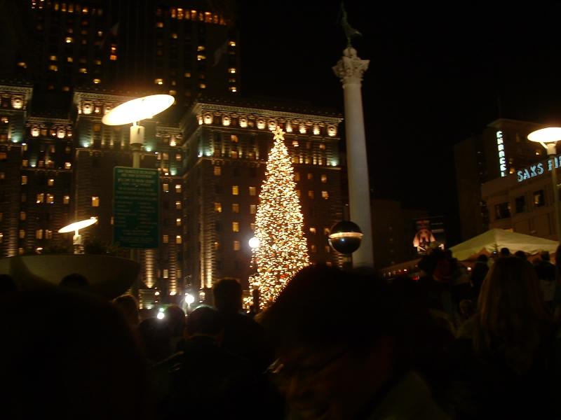 The 'lit' Christmas tree in Union Square, San Francisco